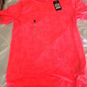 Underarmour bright xl shirt new